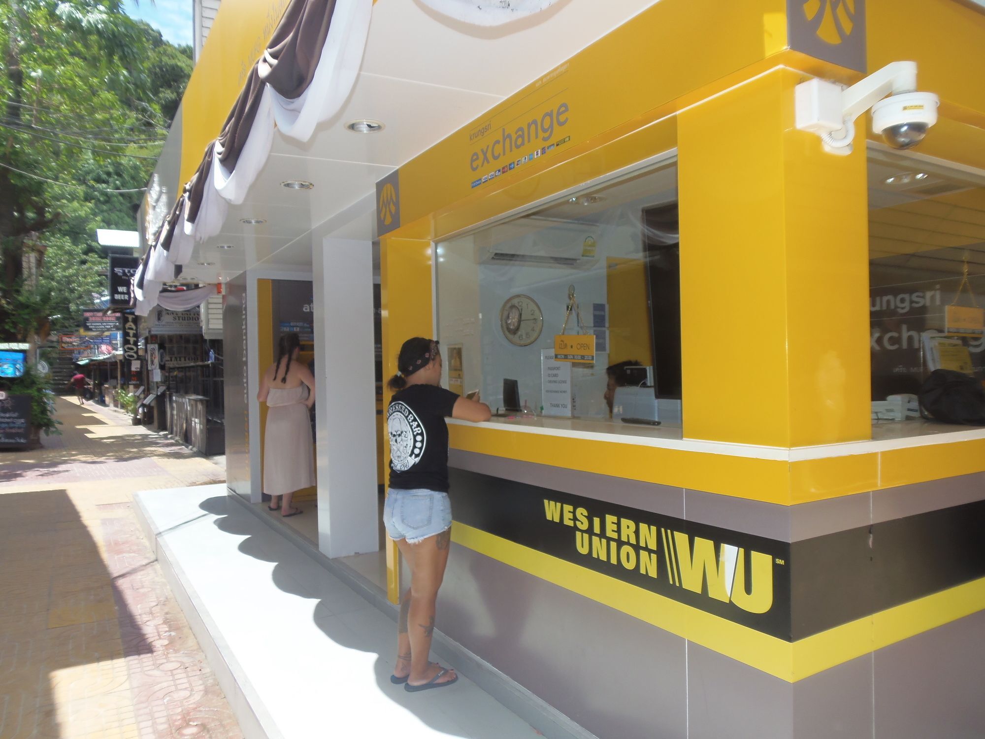 Banthai P.P. Hotel Phi Phi Don Exterior photo