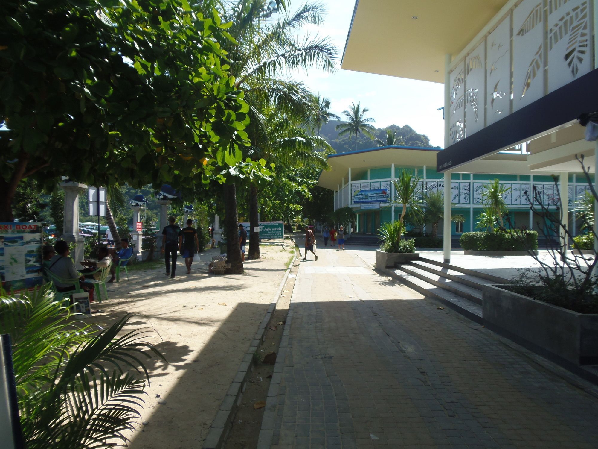 Banthai P.P. Hotel Phi Phi Don Exterior photo